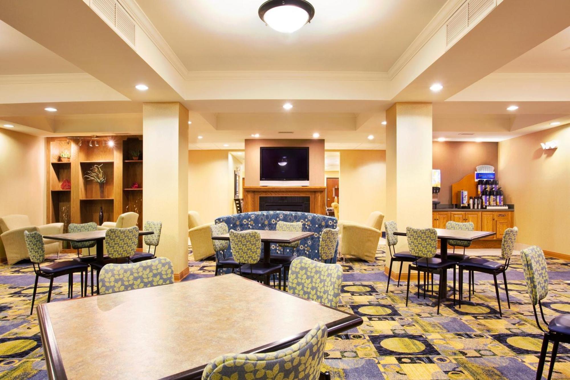 Holiday Inn Express Hotel & Suites Chicago South Lansing, An Ihg Hotel Extérieur photo